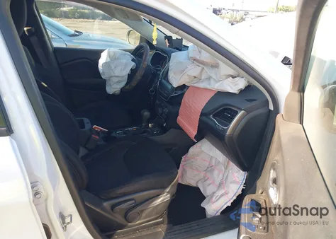 2020 Jeep Cherokee Latitude 4X4 z USA, uszkodzony, nr VIN 1C4PJMCB5LD573036